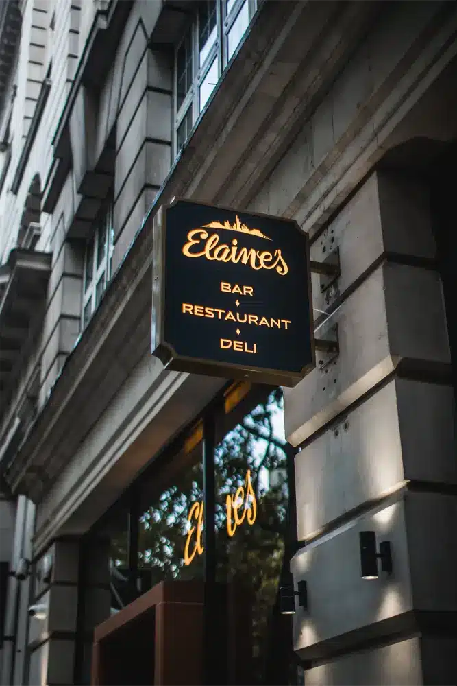 Elaines London Bar Restaurant Deli - Sign - Y-51