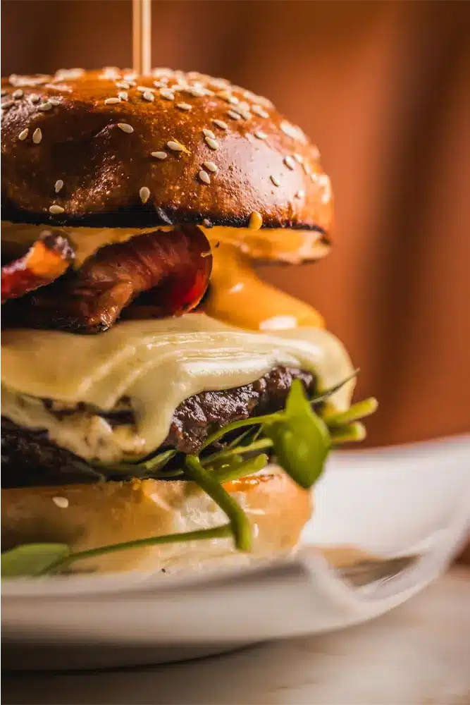 Elaine's London Restaurant in Holborn - Burger Restaurant London - X-10
